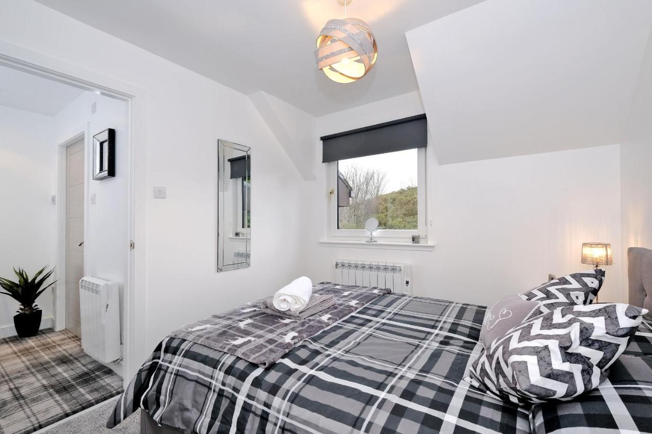 Contemporary Highland House Close To Town And Ben Nevis Fort William Exterior foto