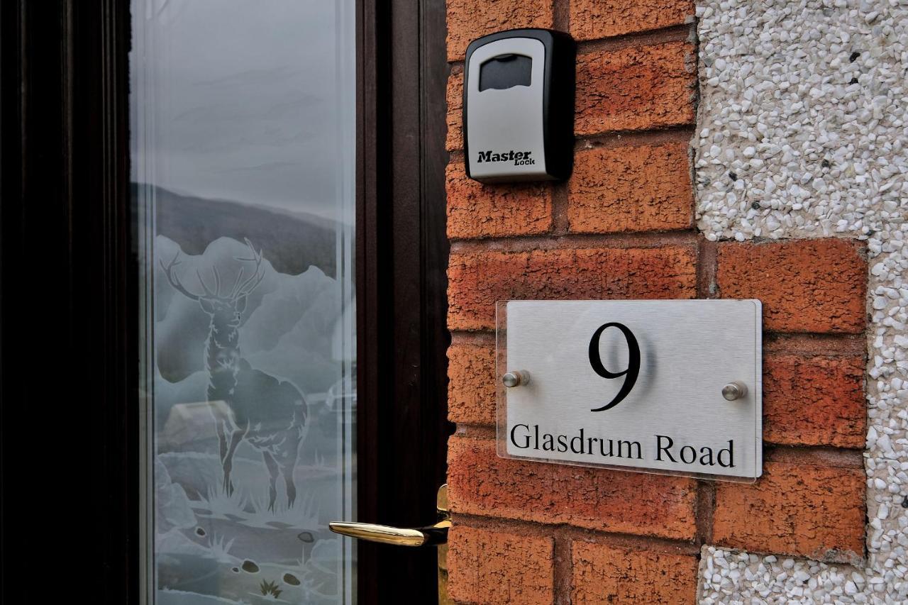 Contemporary Highland House Close To Town And Ben Nevis Fort William Exterior foto